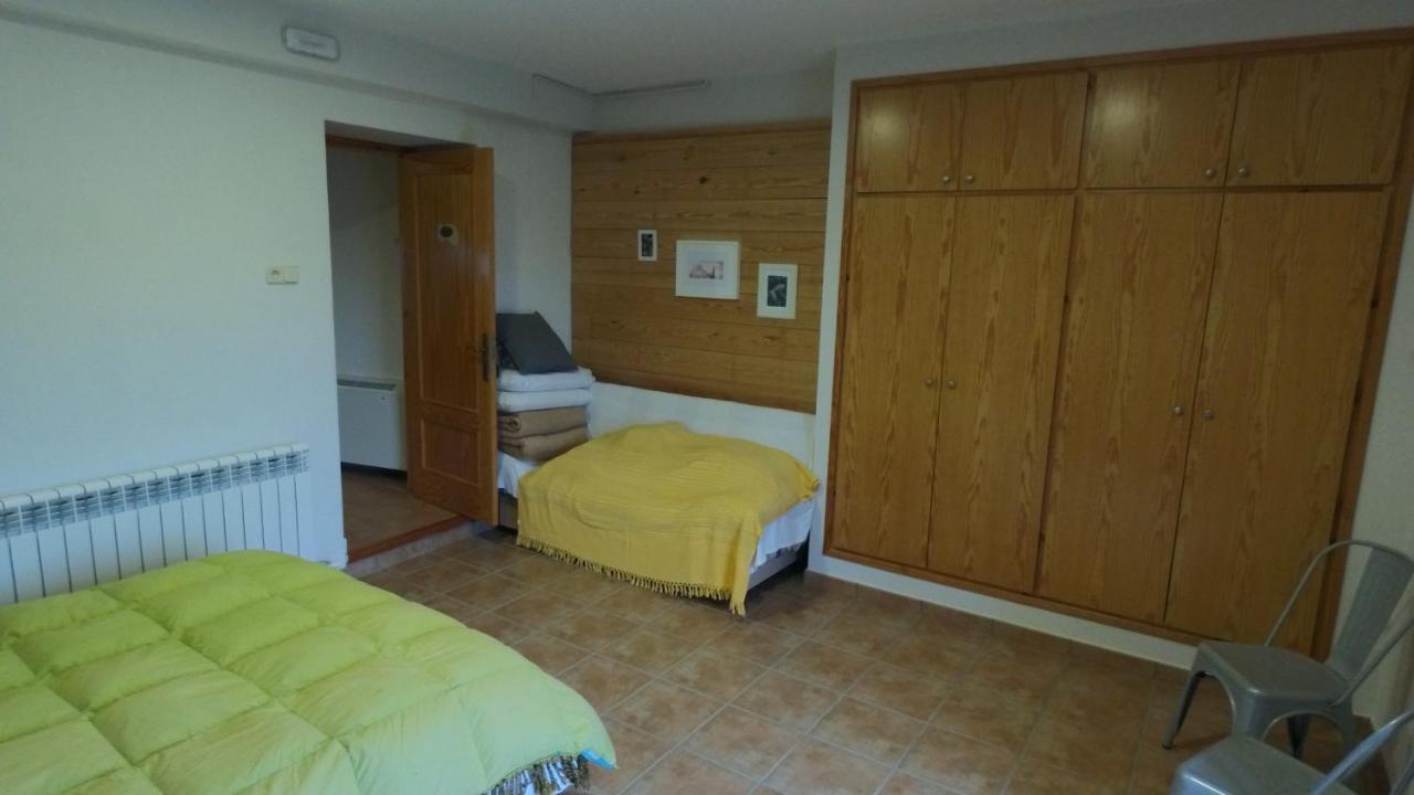 Ogern Castell De Ceuro. Hotel Rural מראה חיצוני תמונה